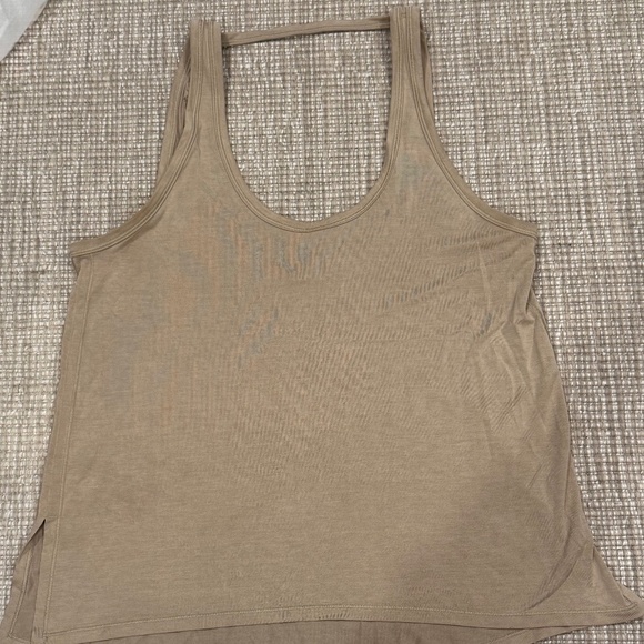 Lululemon Ease of it All Tank Size 6 - Picture 2 of 7
